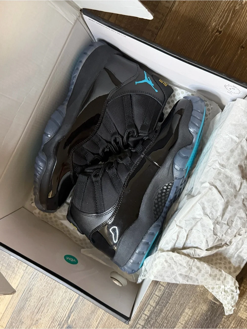 Air Jordan Retro 11 Low Men’s Sneakers - Black/Teal